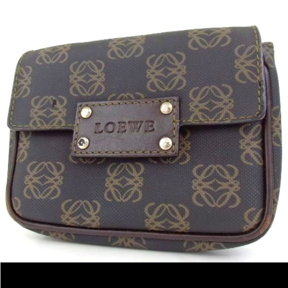 Authentic Loewe pouch with D rings